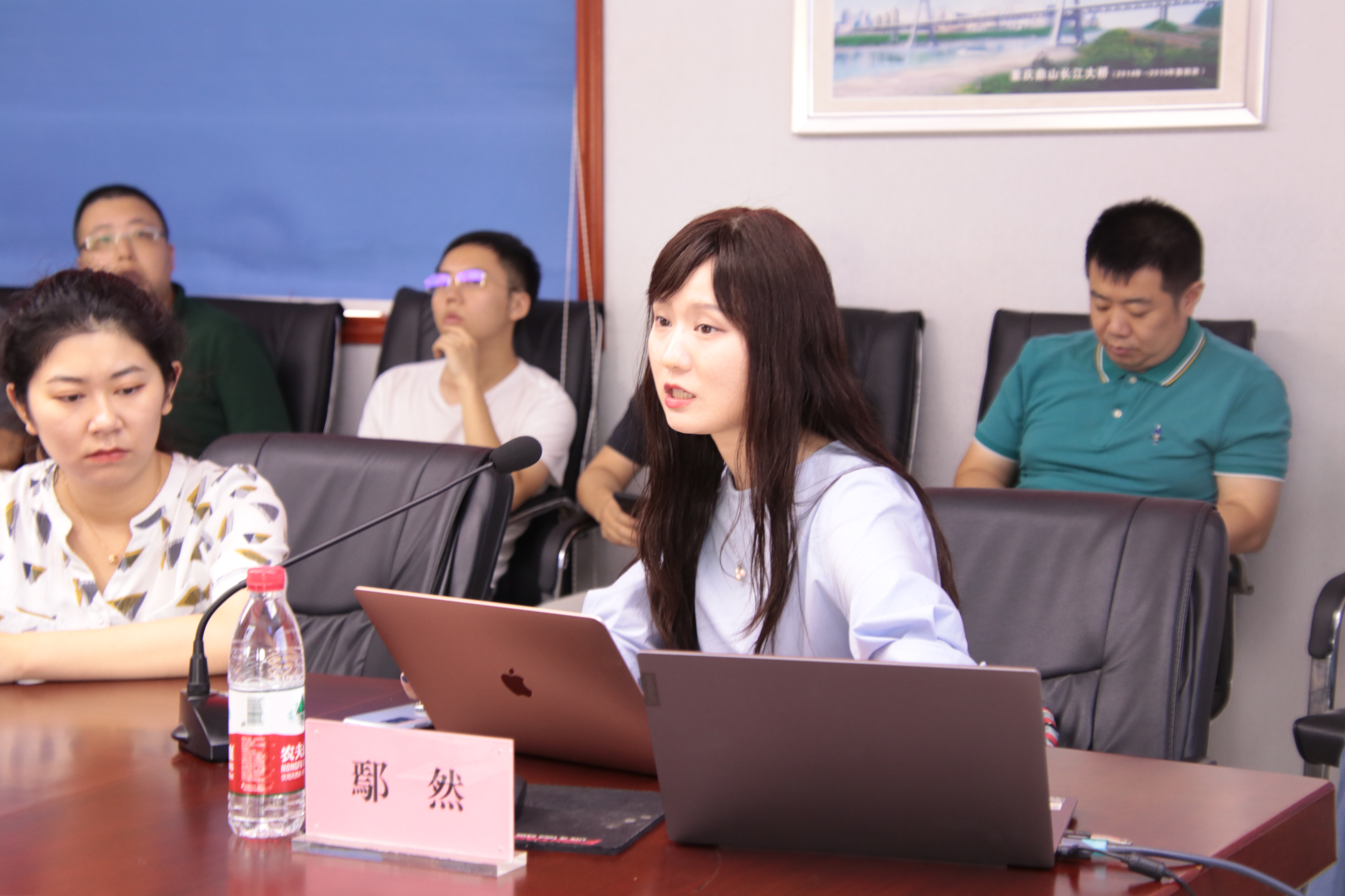 3bda752914f085bd1872177540ba553.jpg 3bda752914f085bd1872177540ba553.jpg